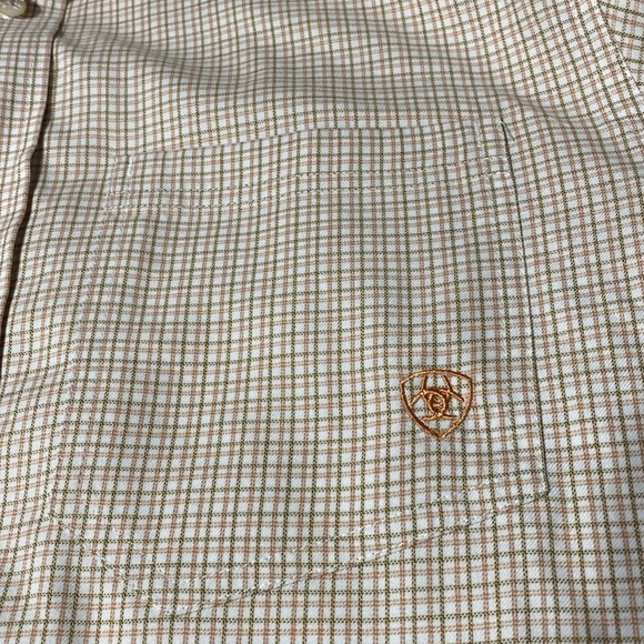 Ariat Pro Series short sleeved shirt.  Size Small - Picture 3 of 5